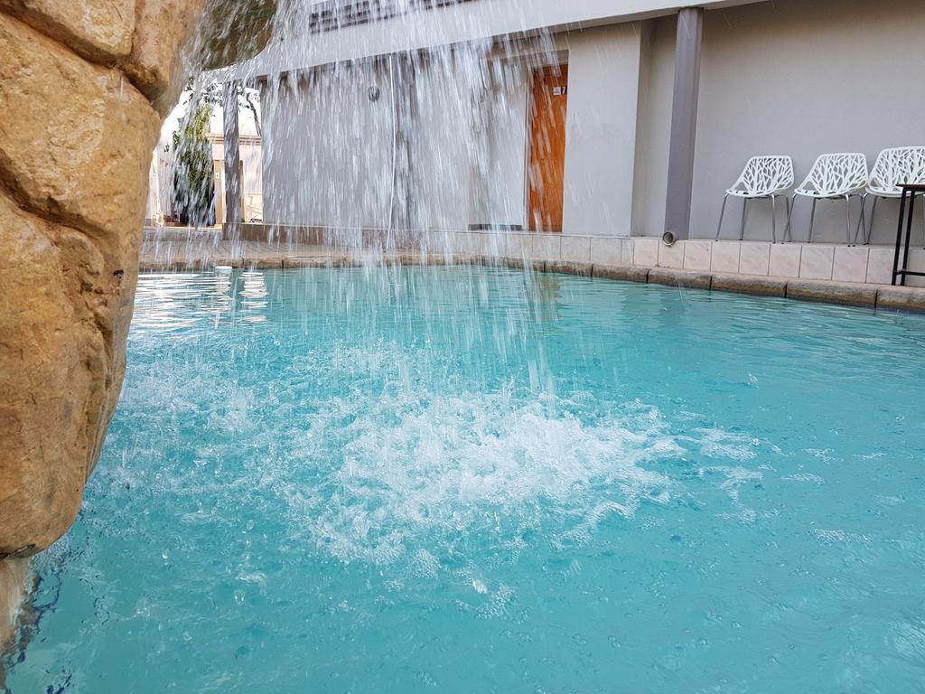 Batho Pele Lodge Gaborone Luaran gambar
