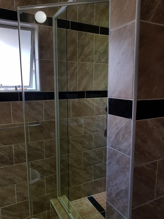 Batho Pele Lodge Gaborone Luaran gambar